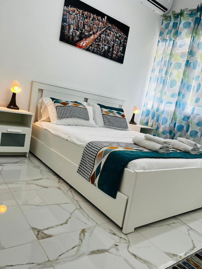 A&J San Pietro Suite Rome Bagian luar foto